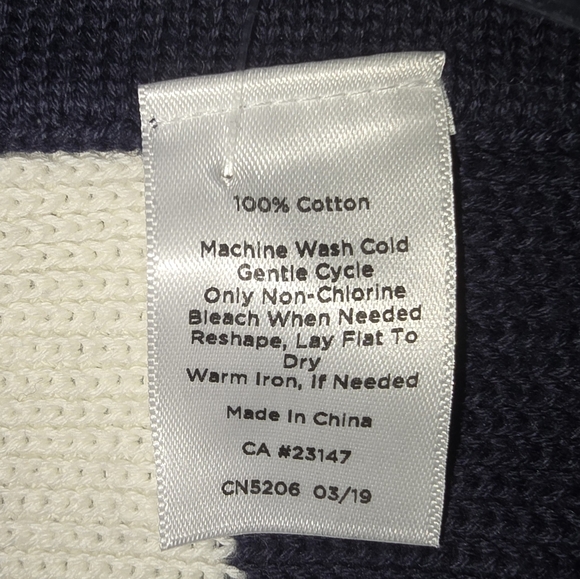 Talbots NWT Loose Fit, Knitted Sweater Vest - Picture 7 of 7